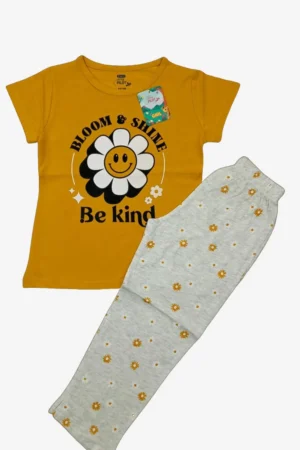 Yellow set item