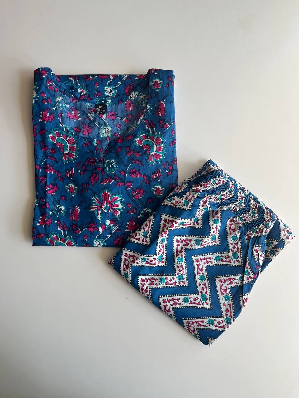 2 Pieces Set - View 2