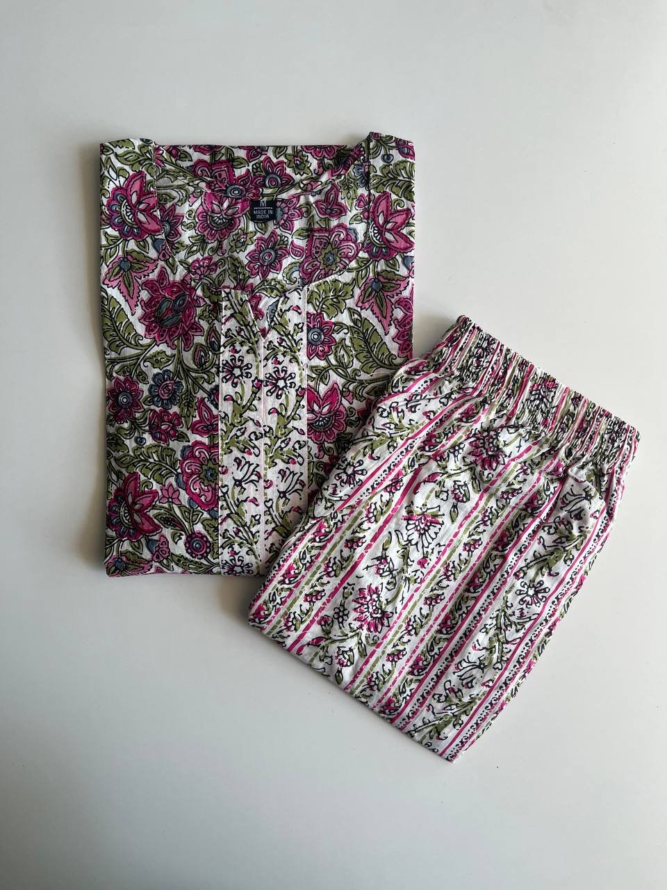 2 Pieces Set - View 2