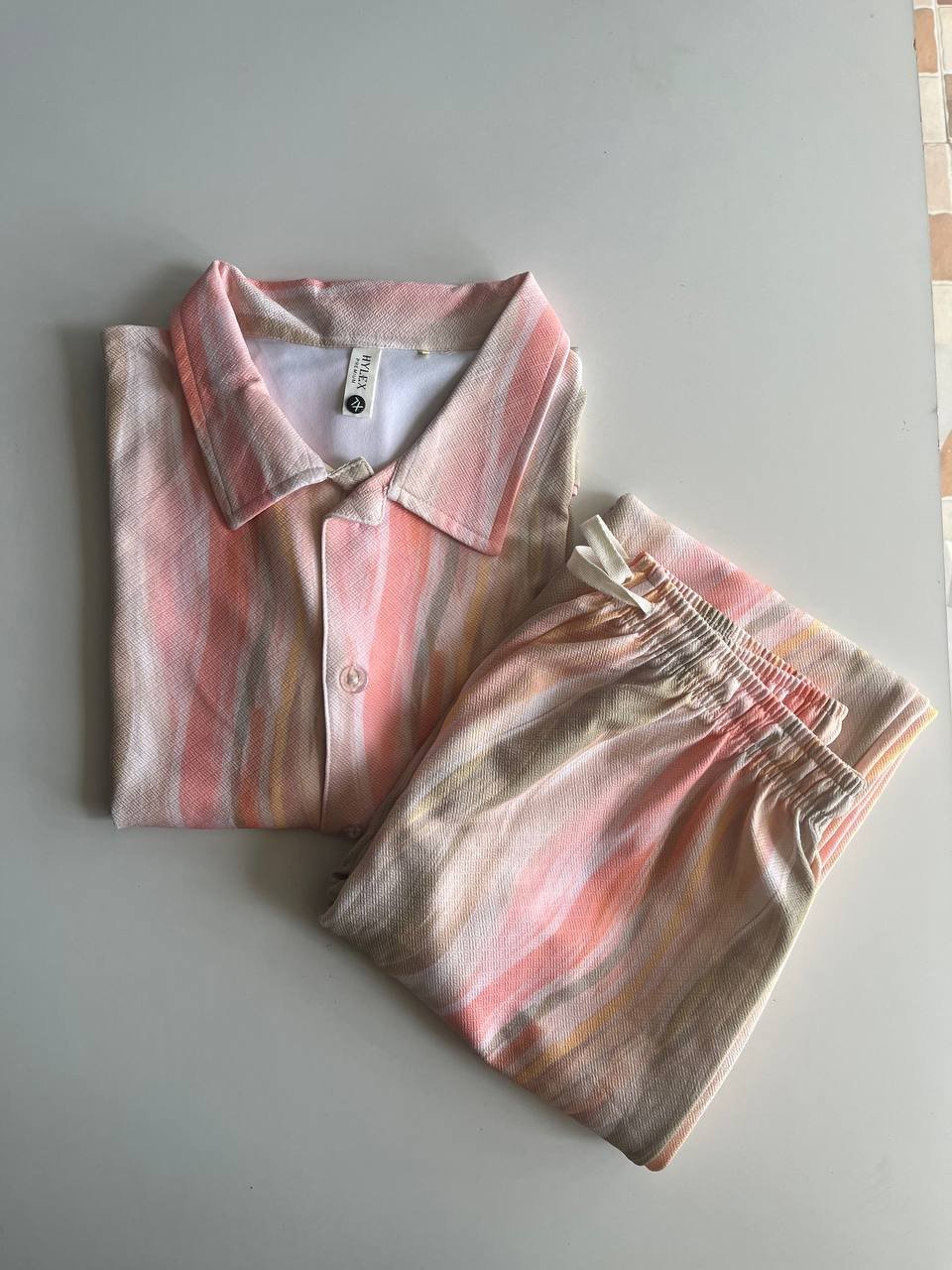 Collar Palazzo set - View 2