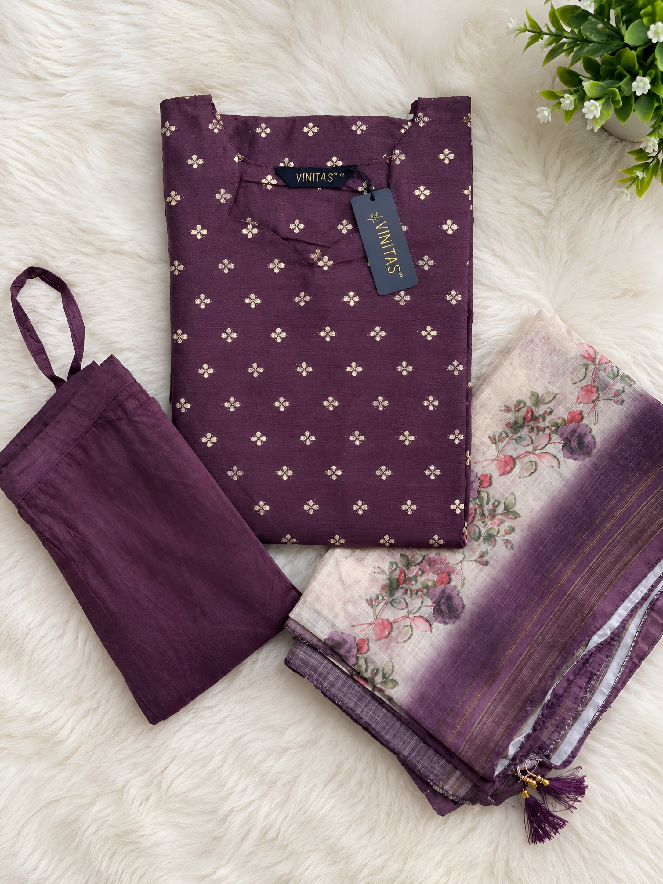 Kurti Set With Dupatta - View 2