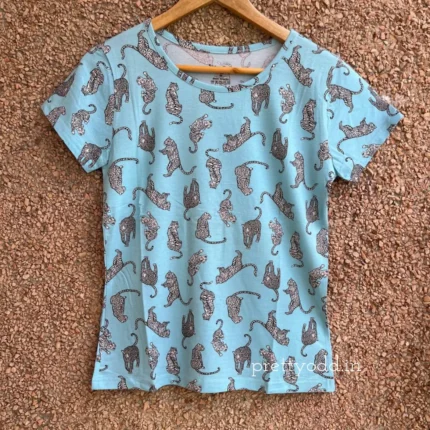 Blue tshirt