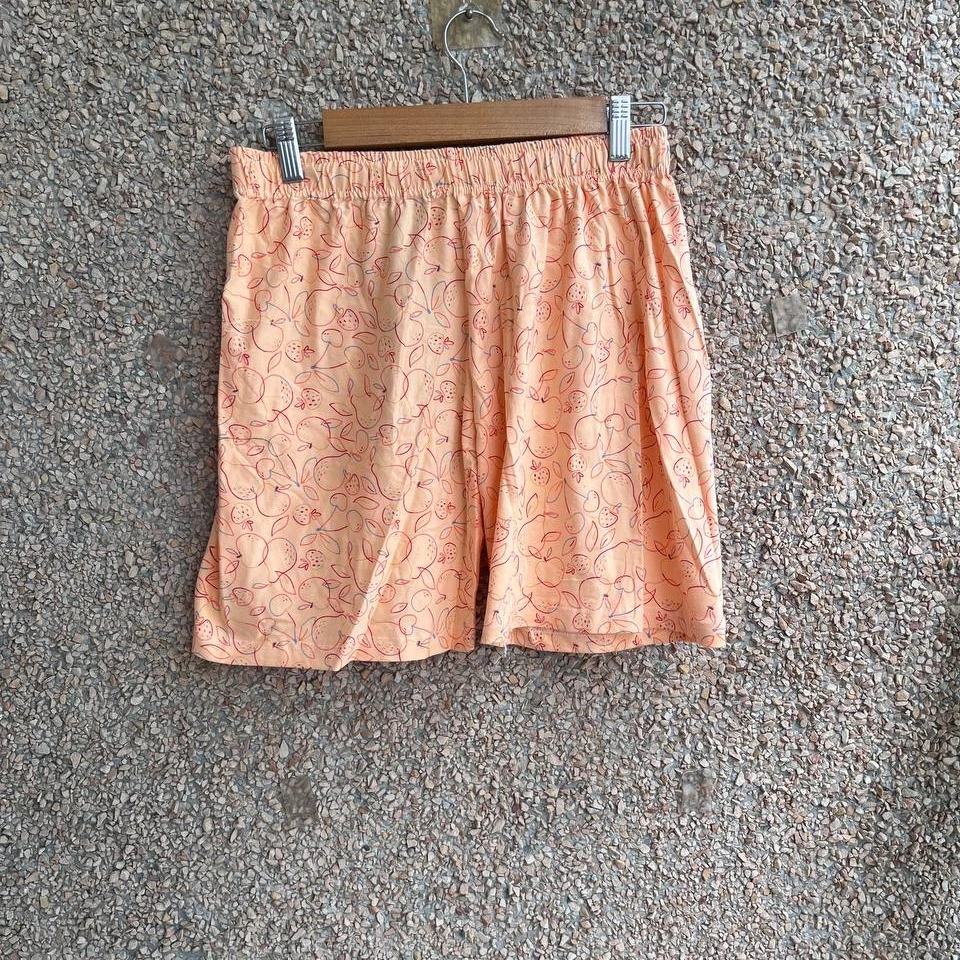 Orange Short