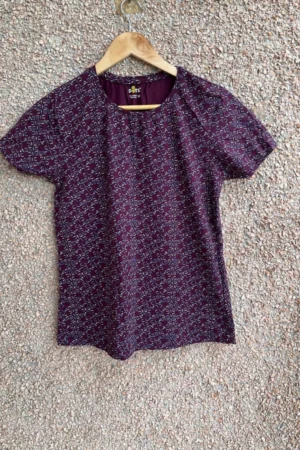 Maroon Printed tshirt